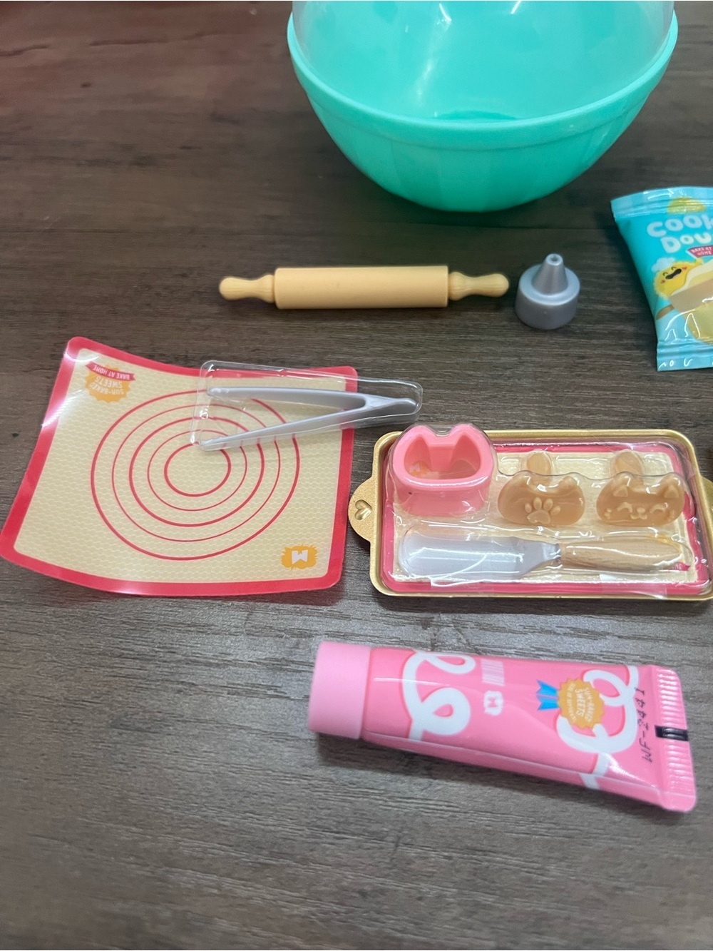 Miniverse Make It Mini From Scratch – Opened, Unassembled Complete Set - Picture 2 of 3